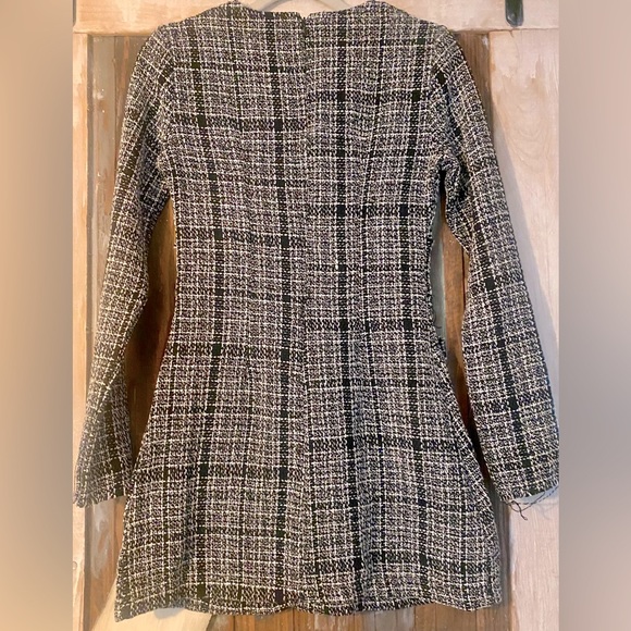 NWOT Tweed dress in black and off white with pearl buttons Sz Small - Picture 5 of 5